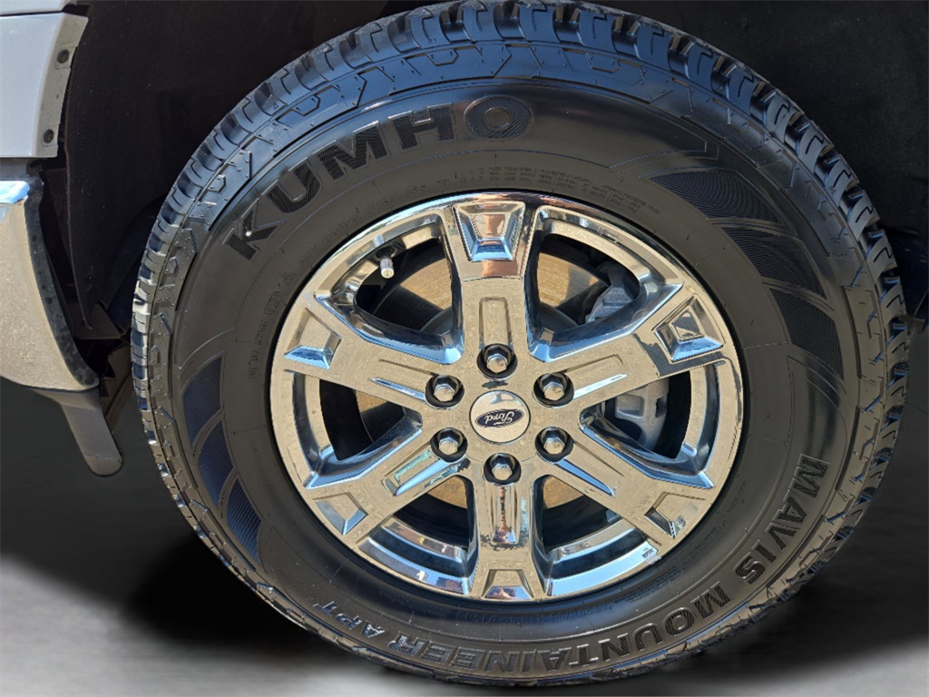 2022 Ford F-150 XLT photo 22
