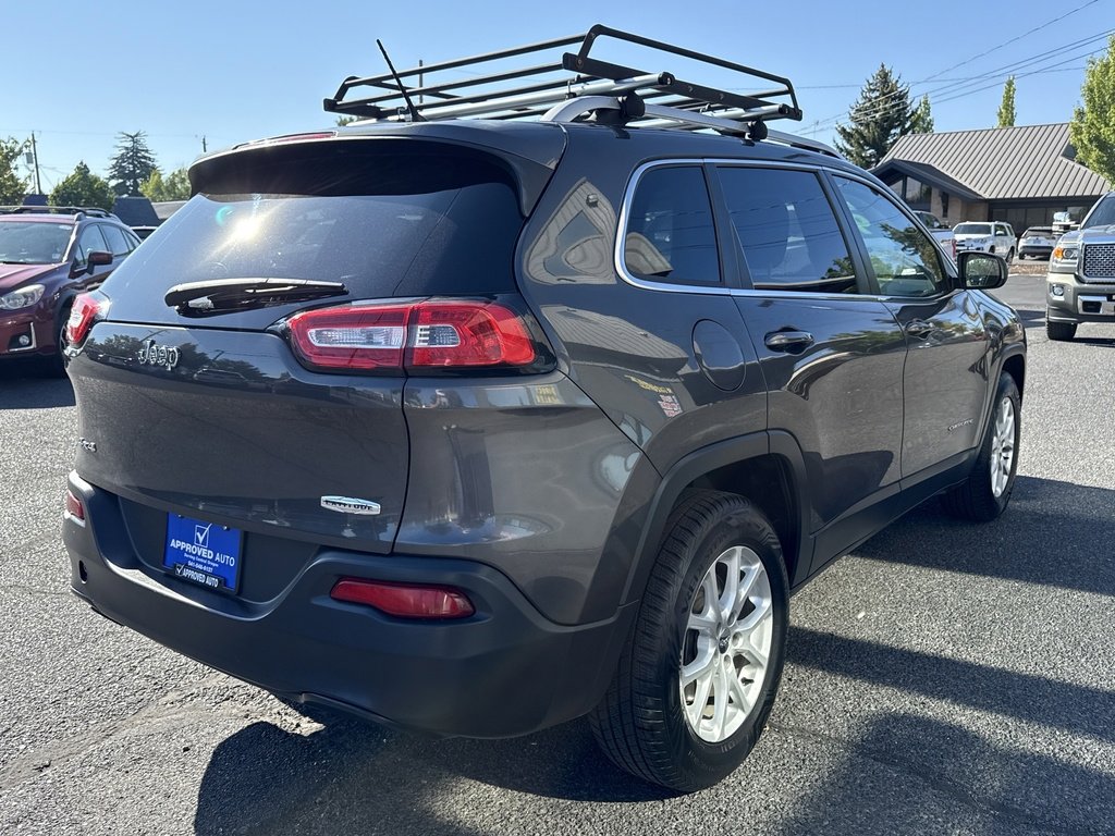 2014 Jeep Cherokee Latitude photo 5