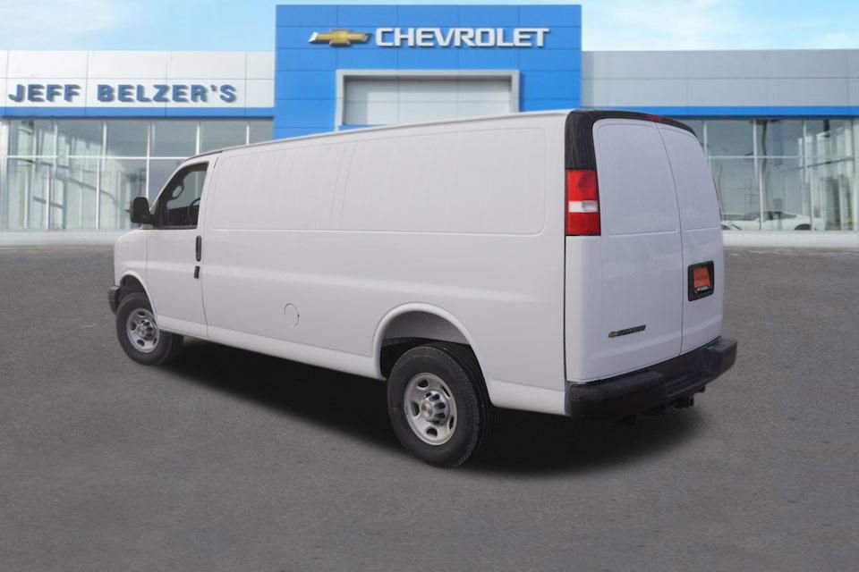 2025 Chevrolet Express 2500 Work Van Cargo photo 4