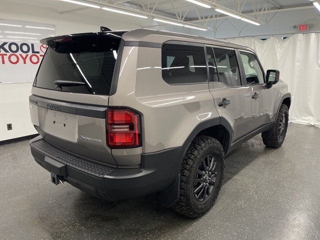 2025 Toyota Land Cruiser photo 2
