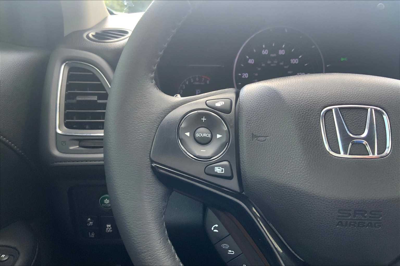 2022 Honda HR-V EX-L photo 22