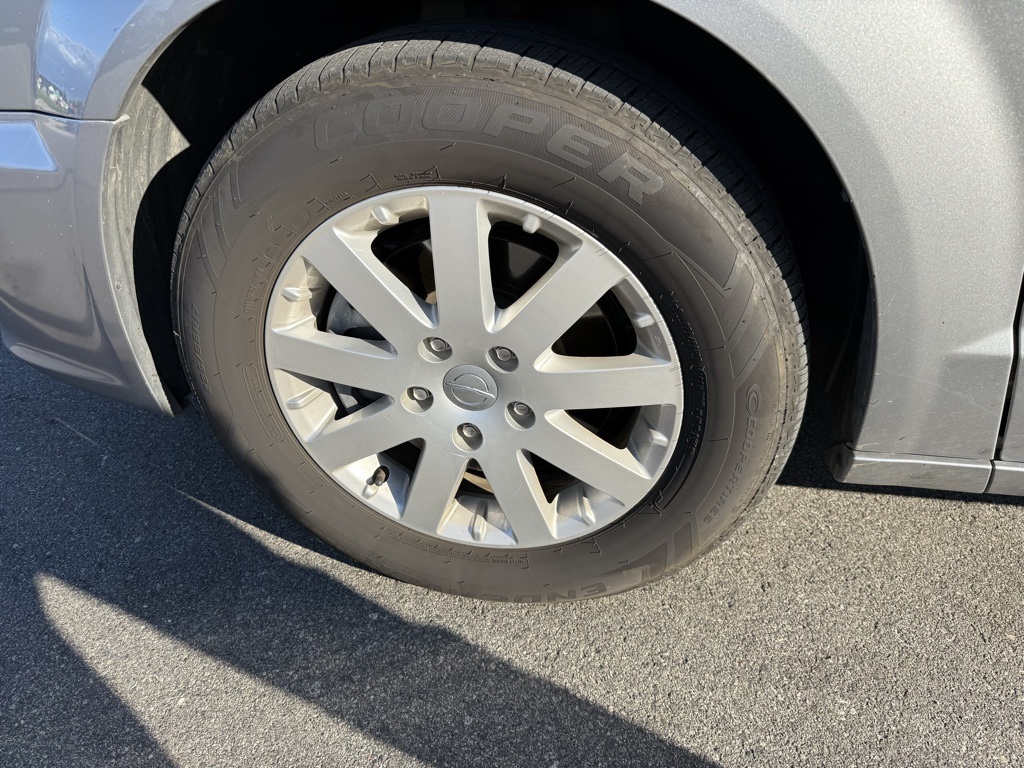 2015 Chrysler Town & Country Touring photo 8