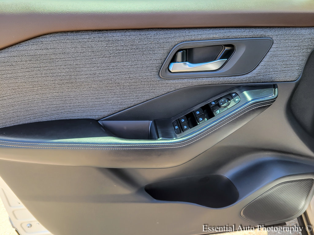 2022 NISSAN ROGUE - Image 17