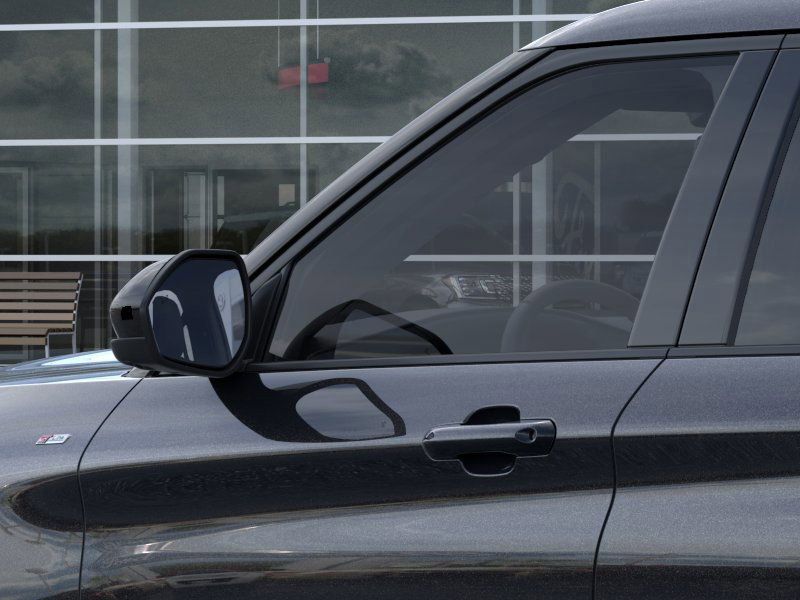 2025 Ford Explorer ST-Line photo 18
