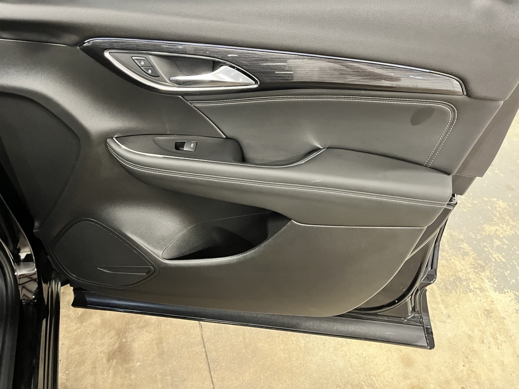 2023 Buick Envision Essence photo 19