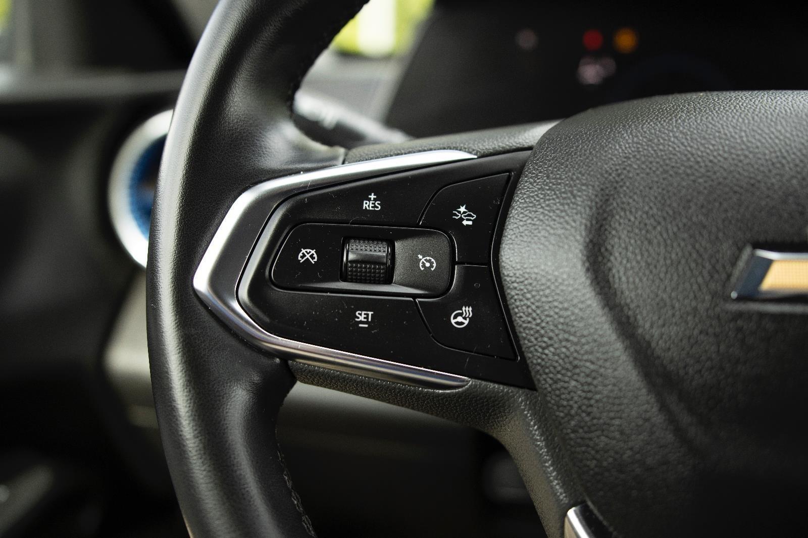2024 Chevrolet Trax LT photo 5