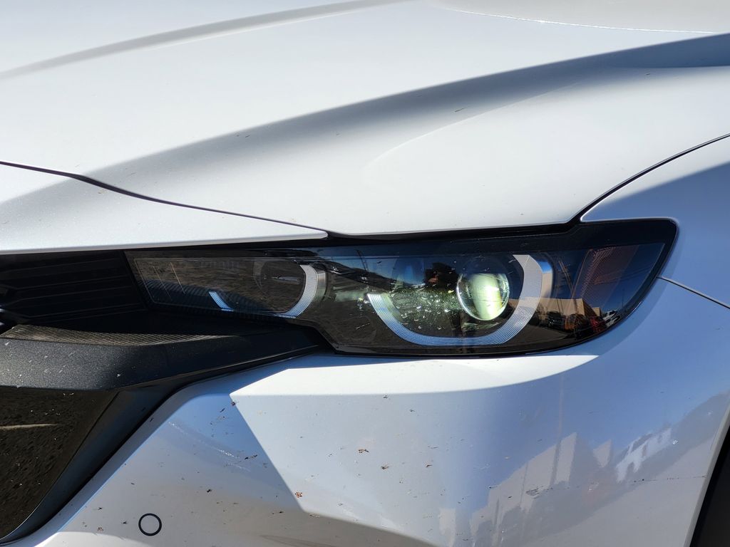 2026 Mazda CX-50 Preferred photo 4