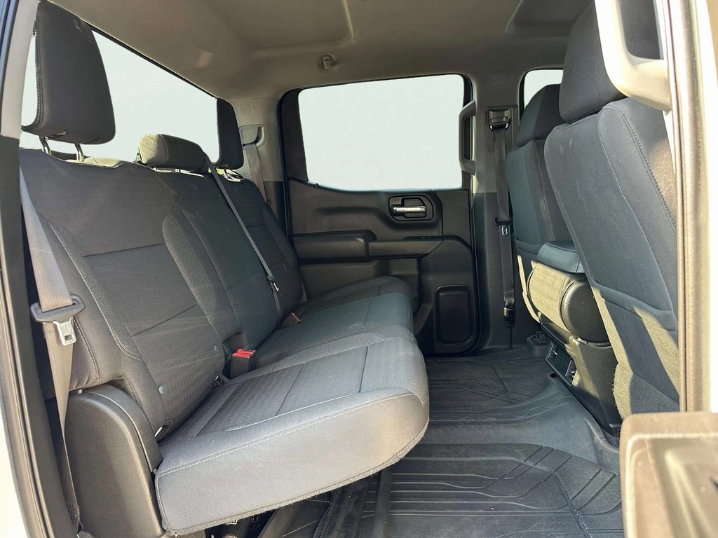 2023 Chevrolet Silverado 1500 Custom photo 25