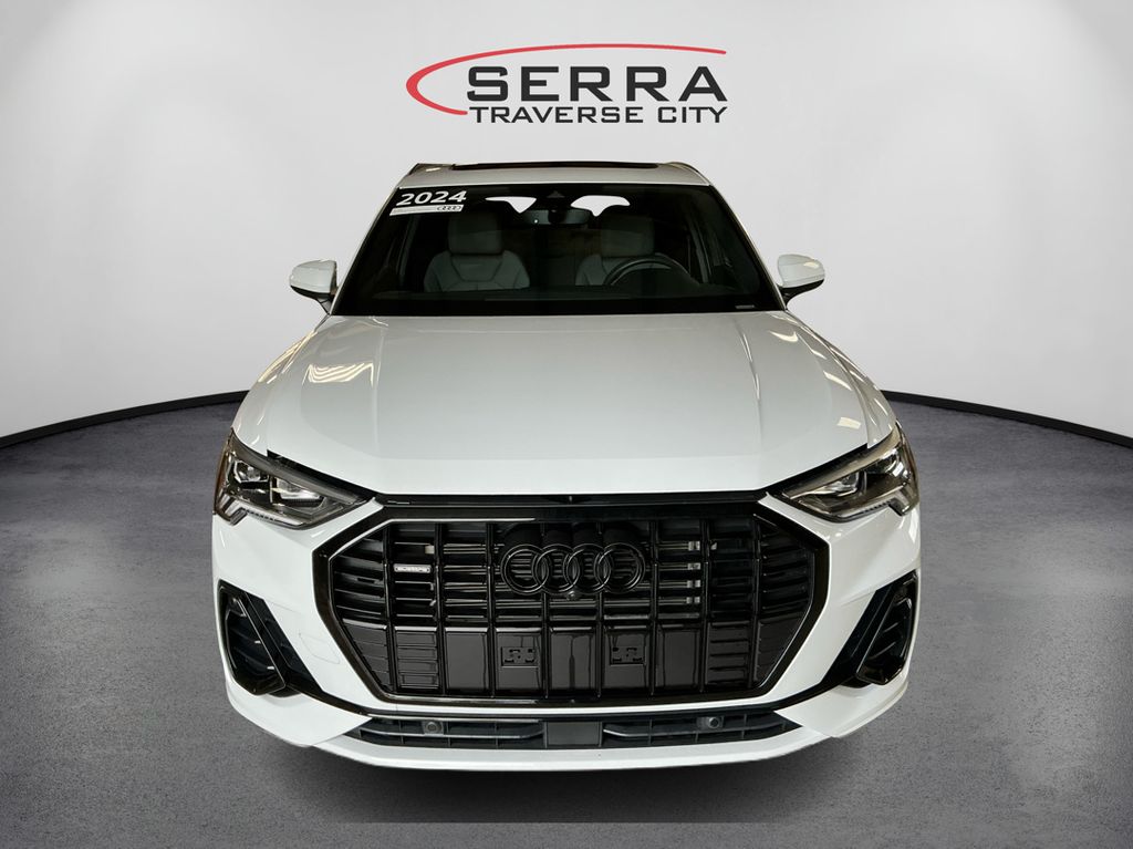 2024 Audi Q3 Premium Plus S line photo 2
