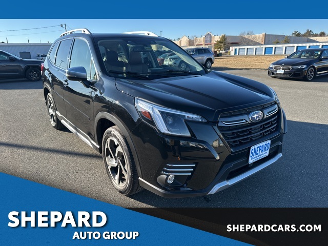 2022 Subaru Forester Touring's photo