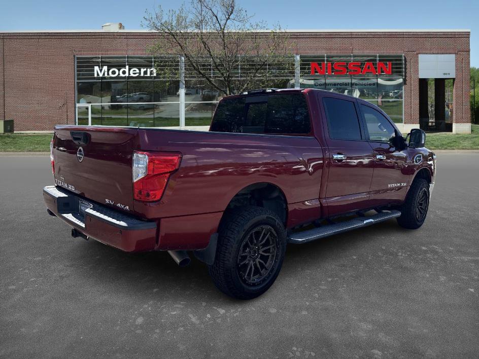 2019 Nissan Titan SV photo 4