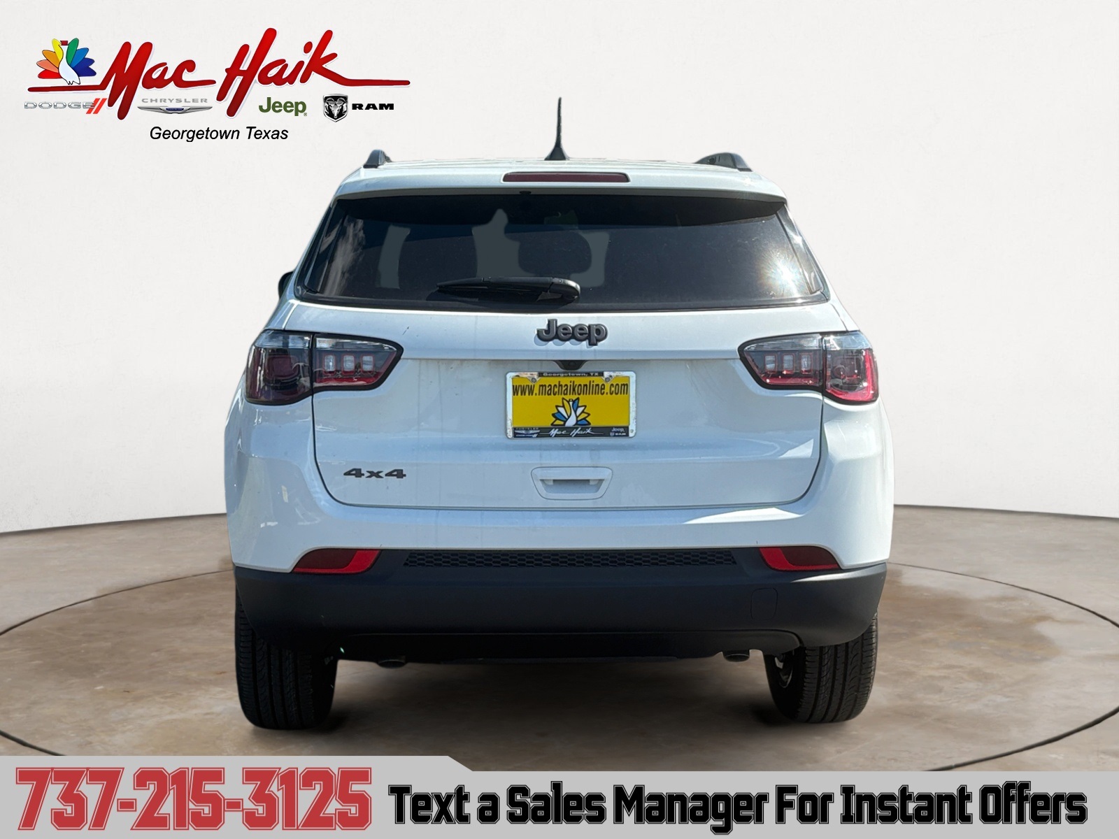 2026 Jeep Compass Latitude photo 2