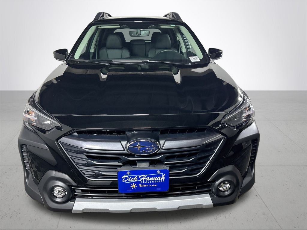 2025 Subaru Outback Limited XT photo 2