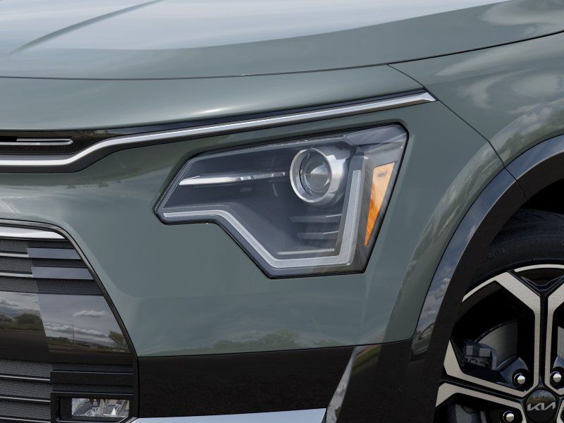 2025 Kia Niro EX Touring photo 8