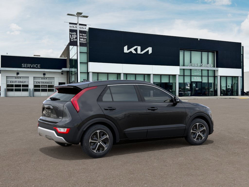 2025 Kia Niro EX photo 2