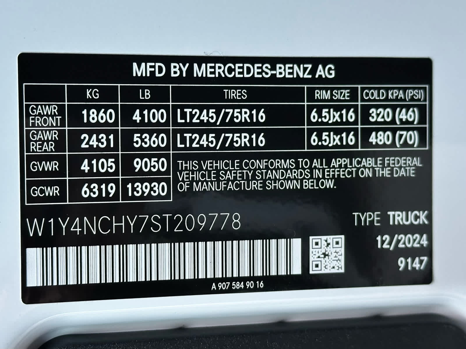 2025 Mercedes-Benz Sprinter Cargo Van Base - Photo 26