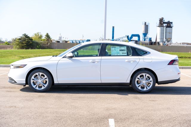 2024 Honda Accord EX photo 4