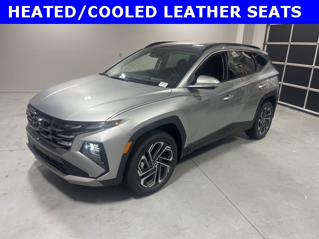 2025 Hyundai Tucson Limited photo 2