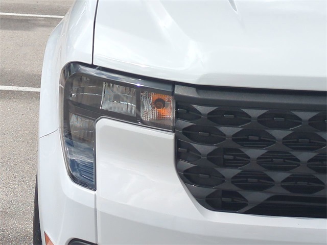 2025 Ford Maverick XL photo 8