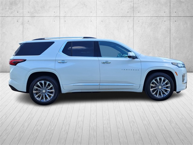 2023 Chevrolet Traverse Premier photo 6