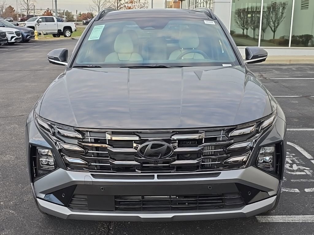 2026 Hyundai Tucson Hybrid Limited photo 2