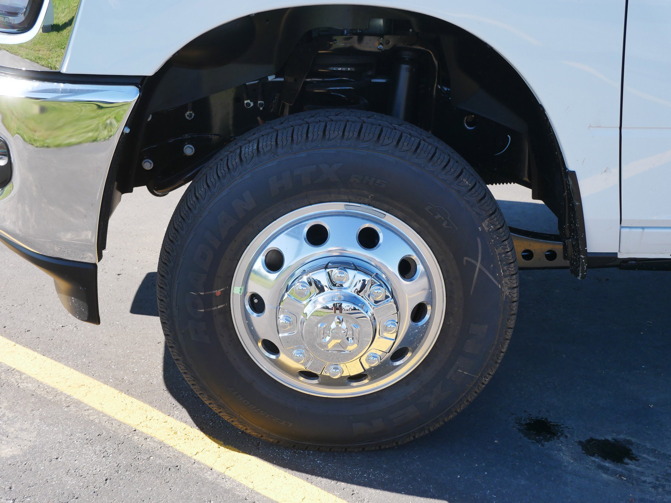 2026 Ram 3500 Tradesman photo 4