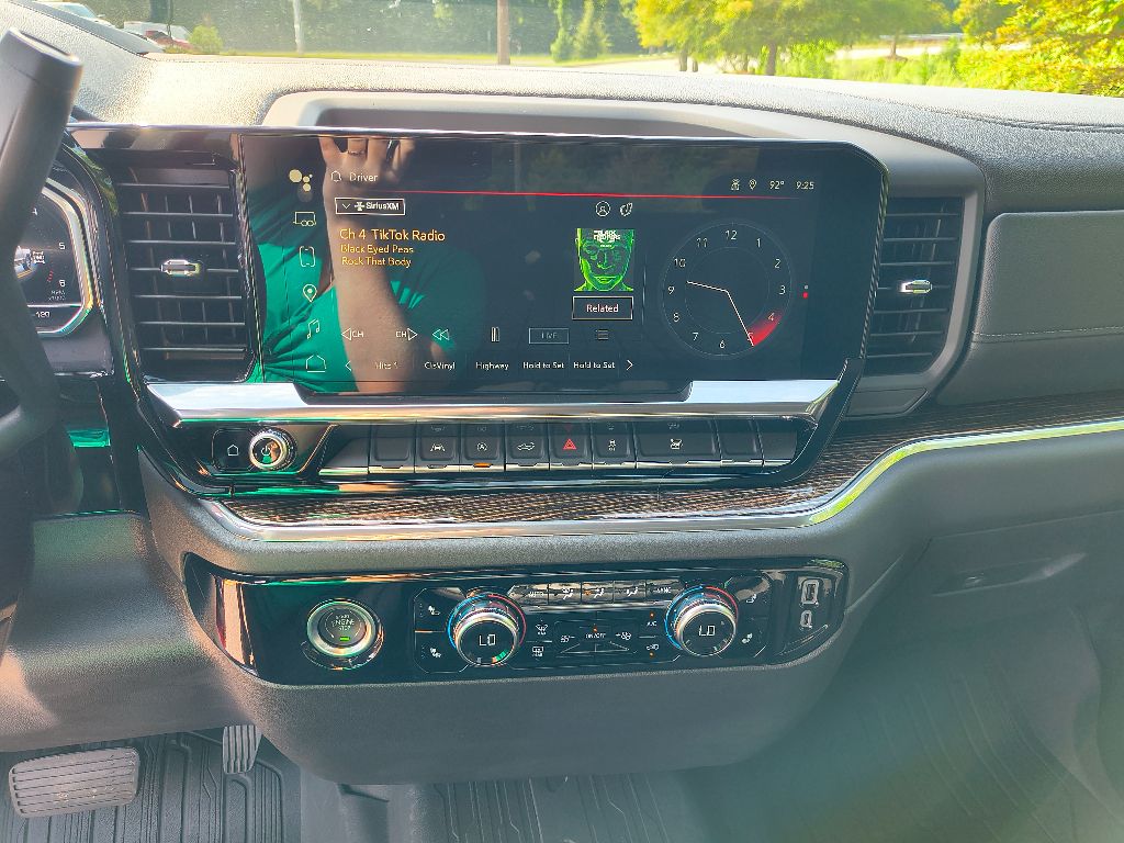 2024 Gmc Sierra 1500 Elevation photo 29