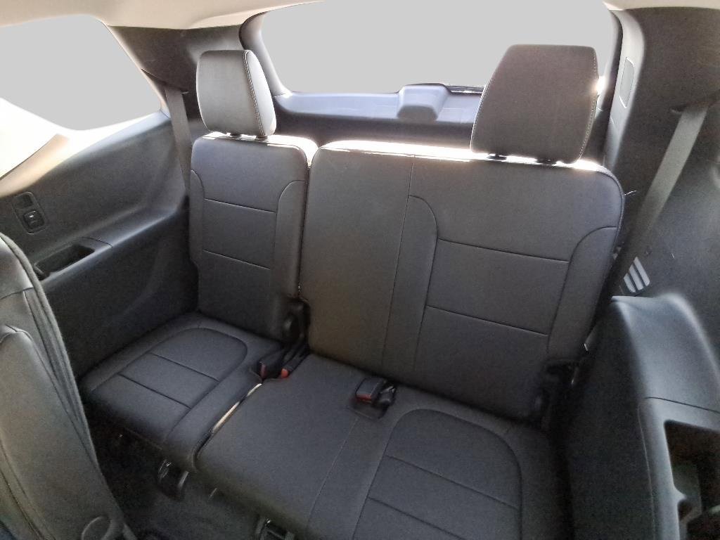 2021 Chevrolet Traverse Leather photo 9