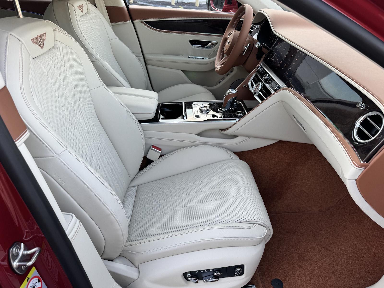 2026 Bentley Flying Spur photo 16