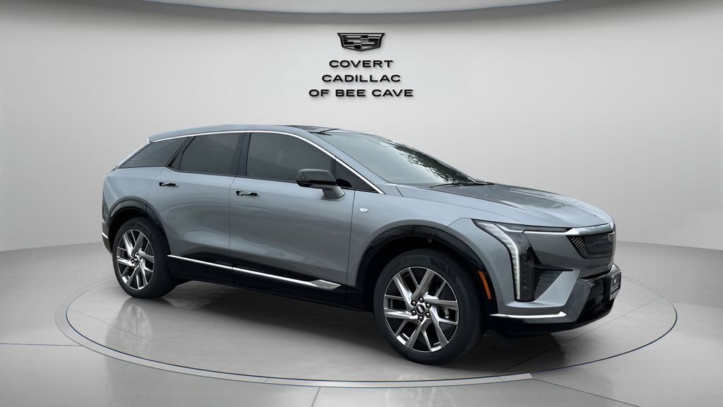 2026 Cadillac OPTIQ Luxury's photo