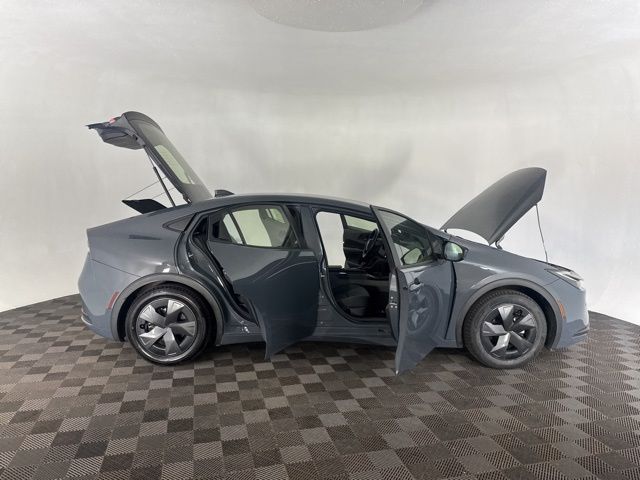 2024 Toyota Prius Limited photo 11