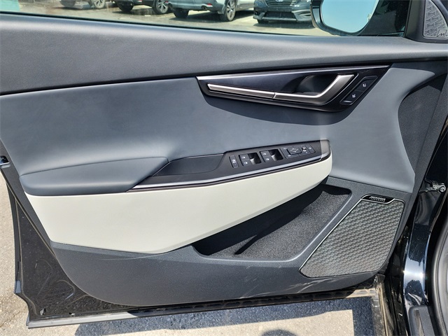 2025 Kia EV6 GT-Line photo 9