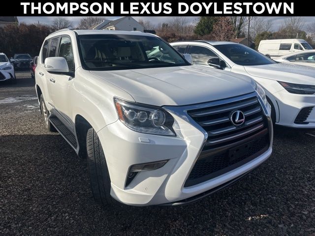 2019 Lexus GX Base's photo