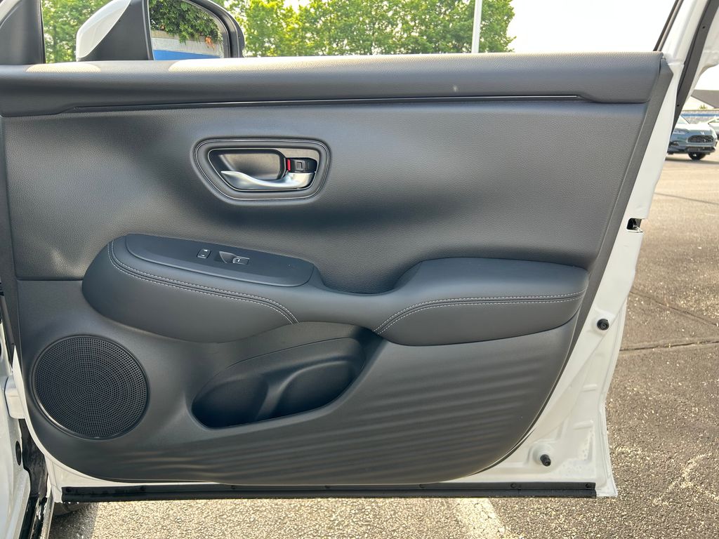 2026 Honda HR-V EX-L photo 25