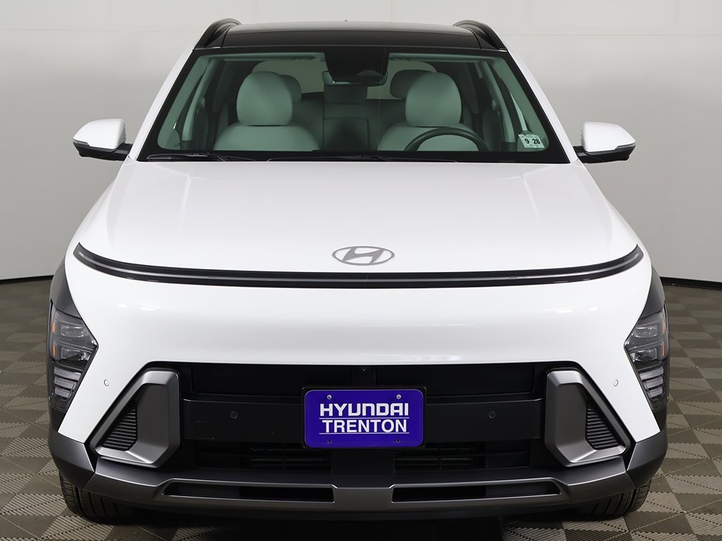 2024 Hyundai Kona Limited photo 9