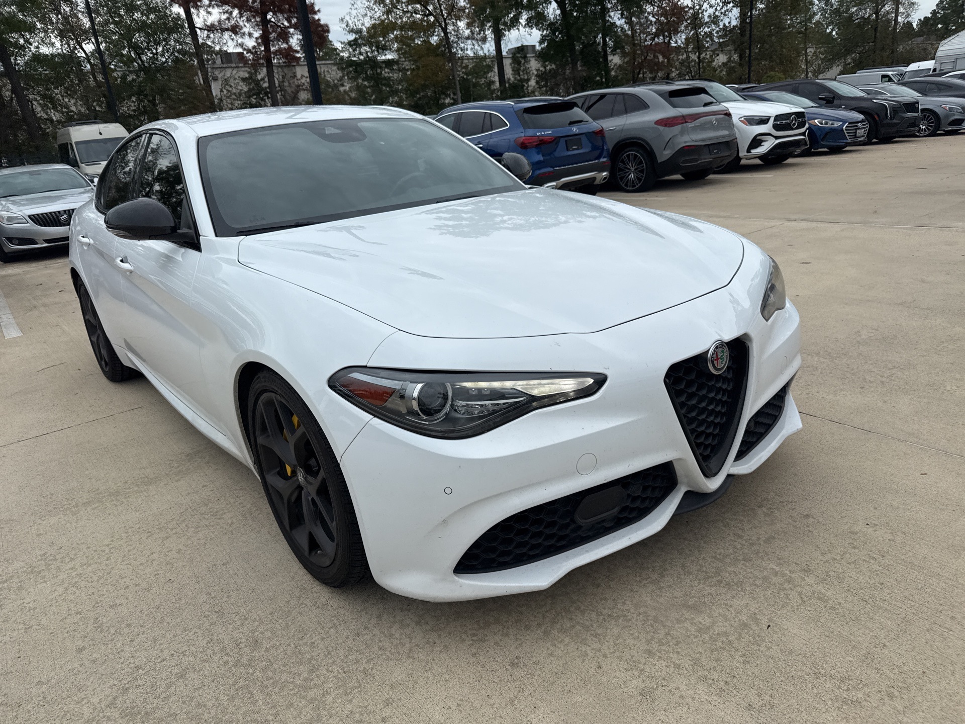 2020 Alfa Romeo Giulia Ti Sport's photo