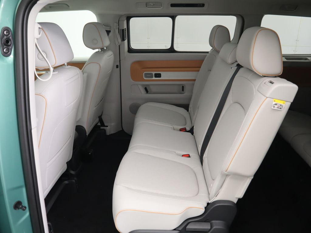 2025 Volkswagen ID. Buzz photo 20
