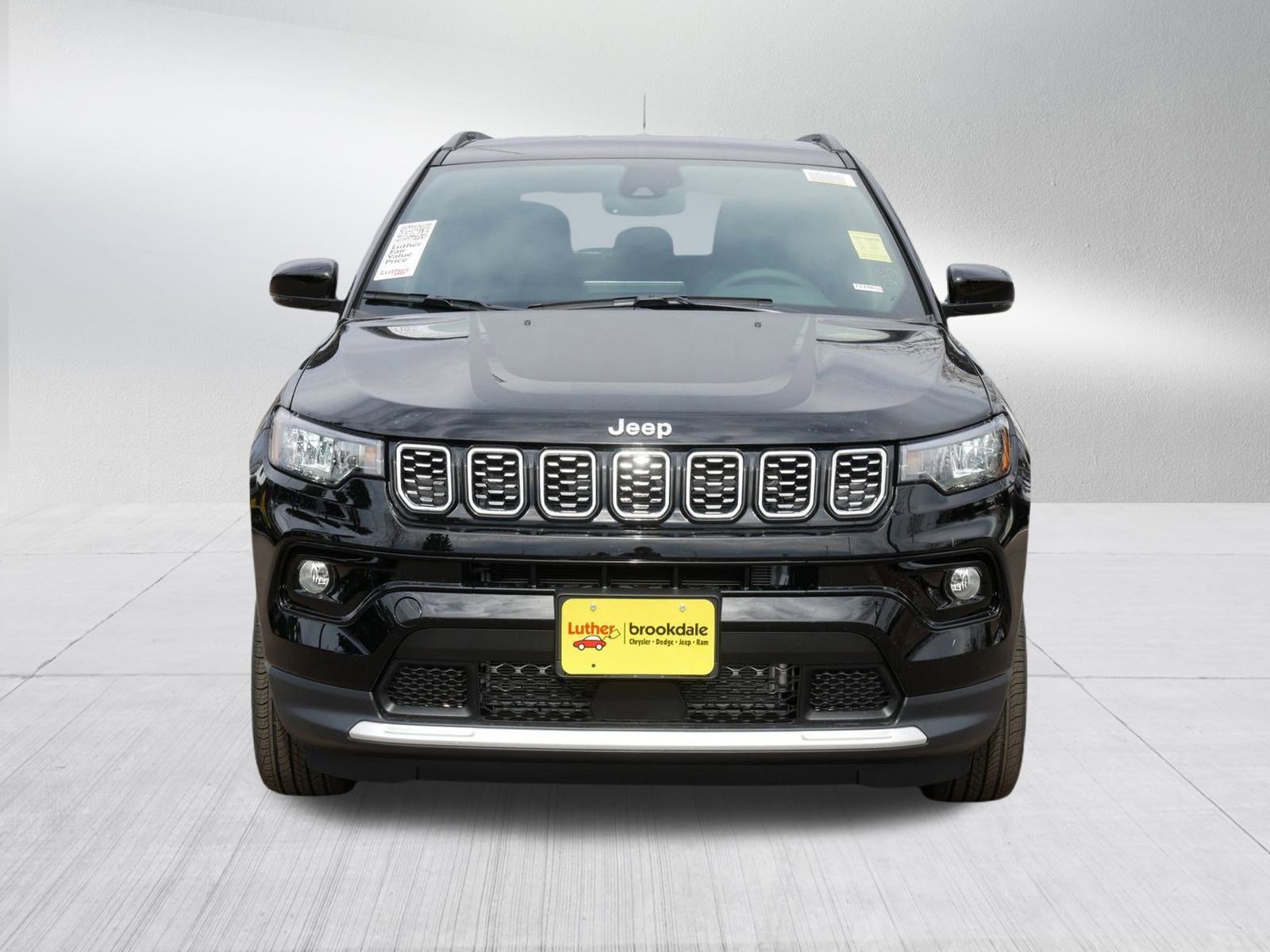 2025 Jeep Compass Limited photo 2