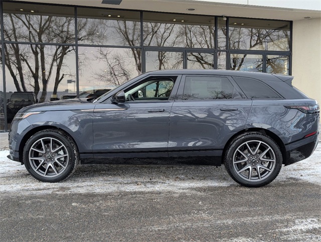 2025 Land Rover Range Rover Velar SE photo 2