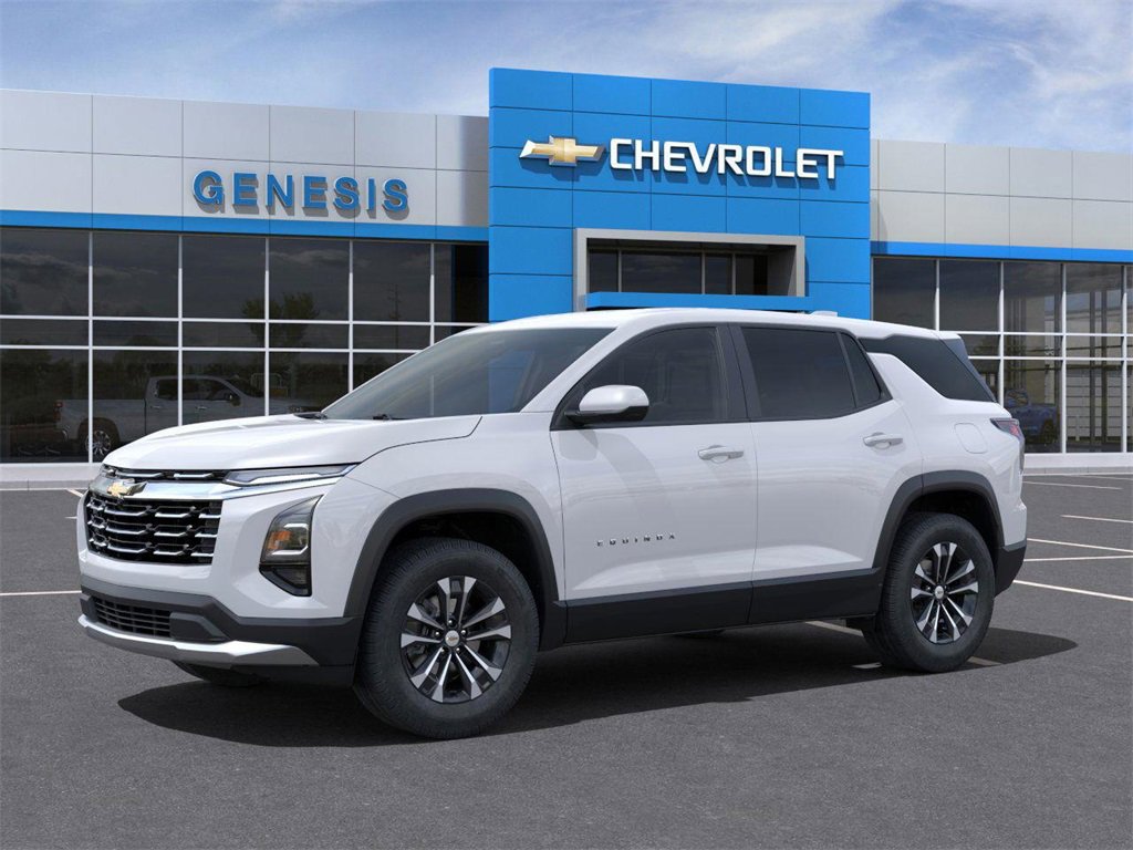2026 Chevrolet Equinox LT photo 2
