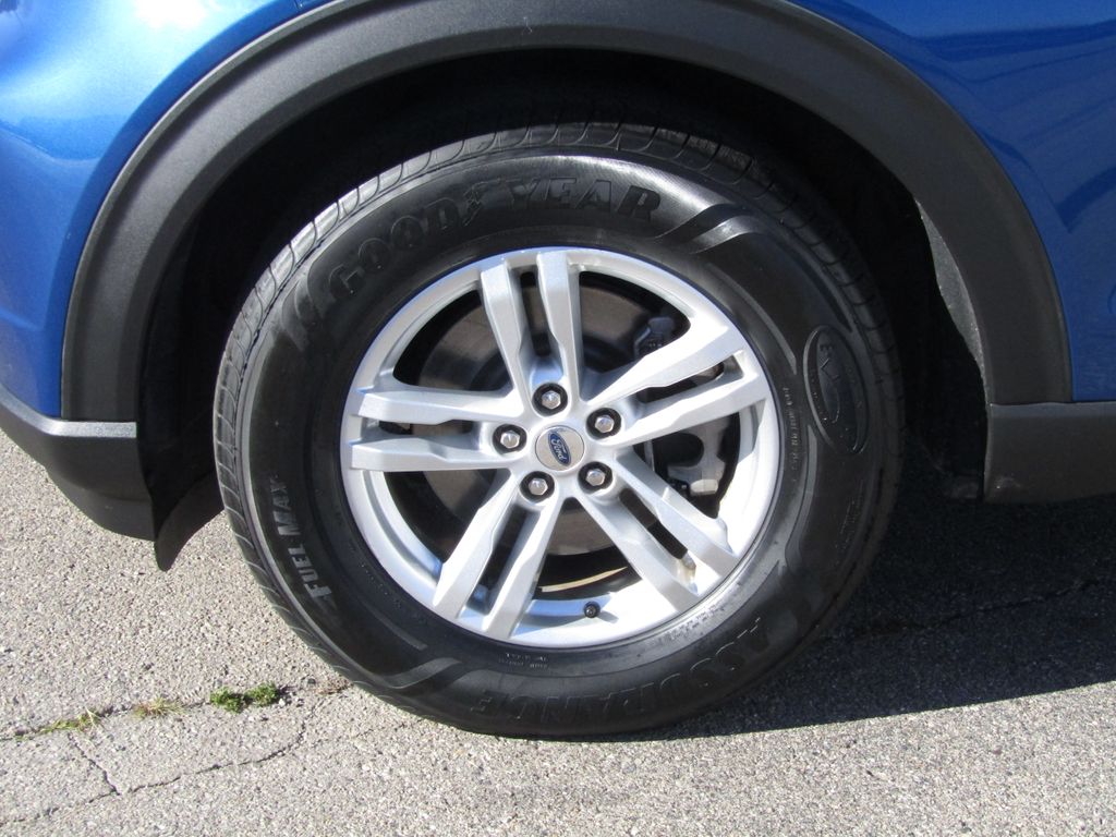 2020 Ford Explorer XLT photo 4