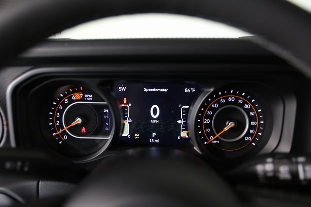 2025 Jeep Wrangler Rubicon photo 6