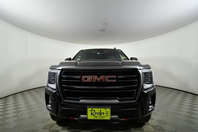 2024 Gmc Yukon XL AT4 photo 2