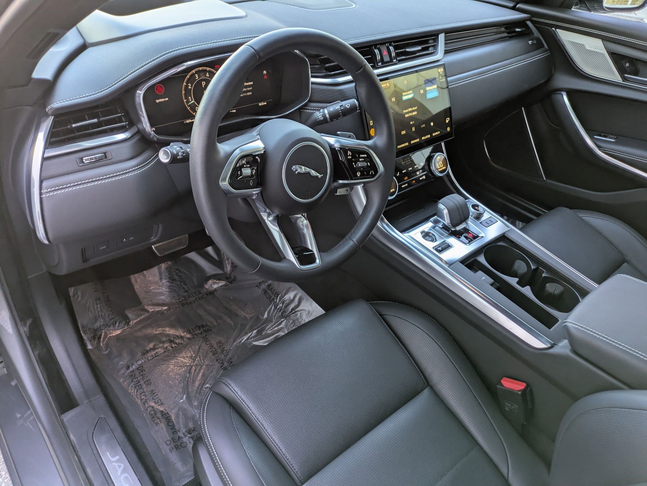 2024 Jaguar XF P300 R-Dynamic SE AWD photo 13