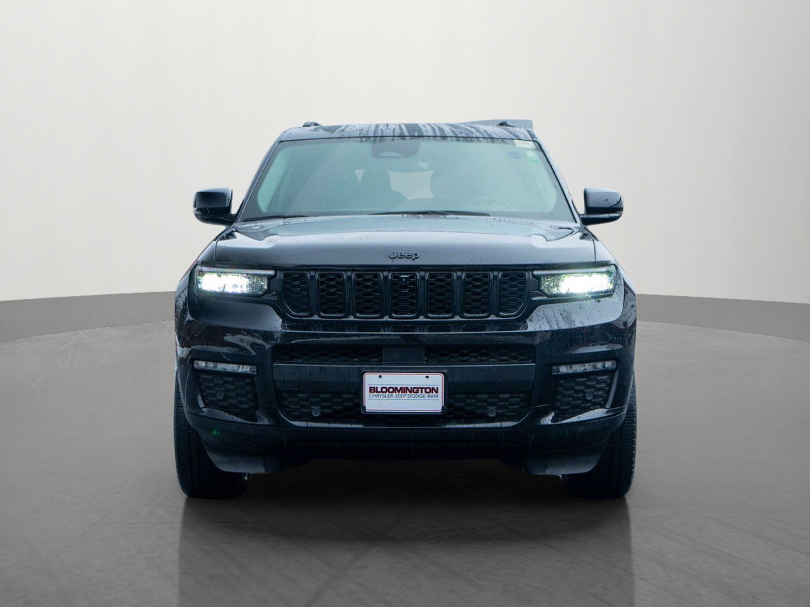 Used 2023 Jeep Grand Cherokee L Limited with VIN 1C4RJKBG4P8702182 for sale in Minneapolis, Minnesota