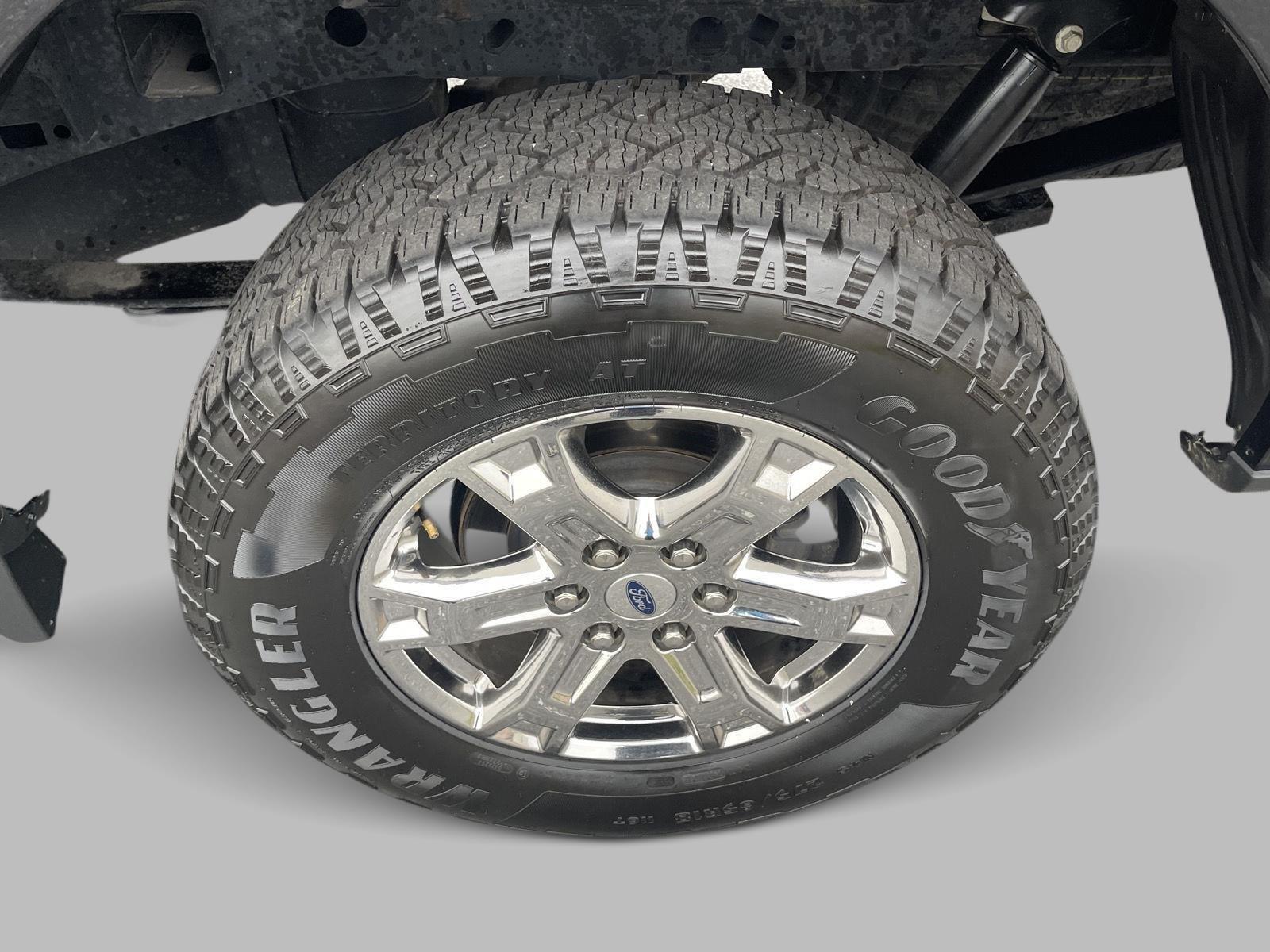 2023 Ford F-150 Lariat photo 5