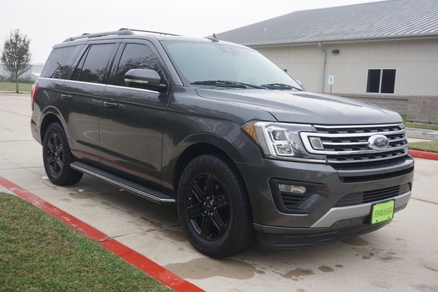 2021 Ford Expedition XLT's photo