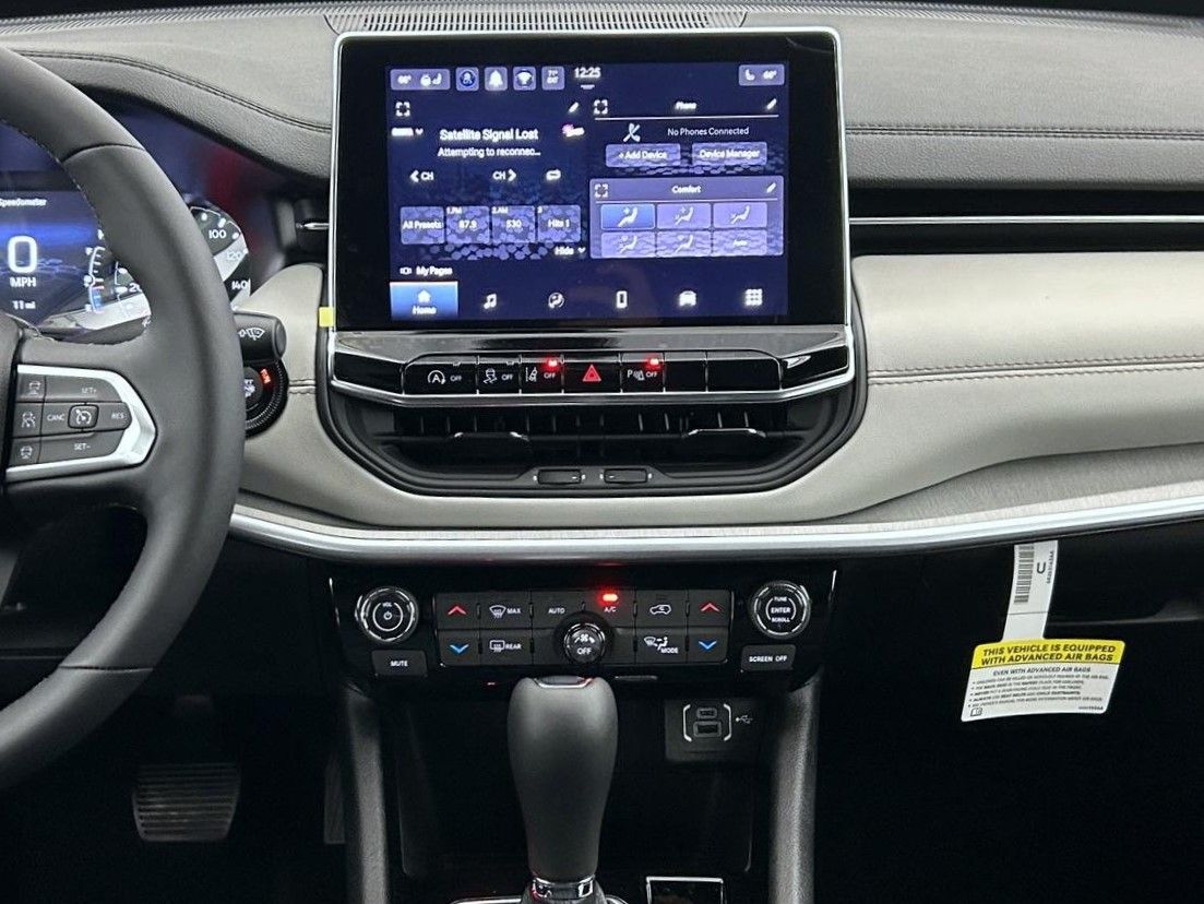 2026 Jeep Compass Limited photo 12