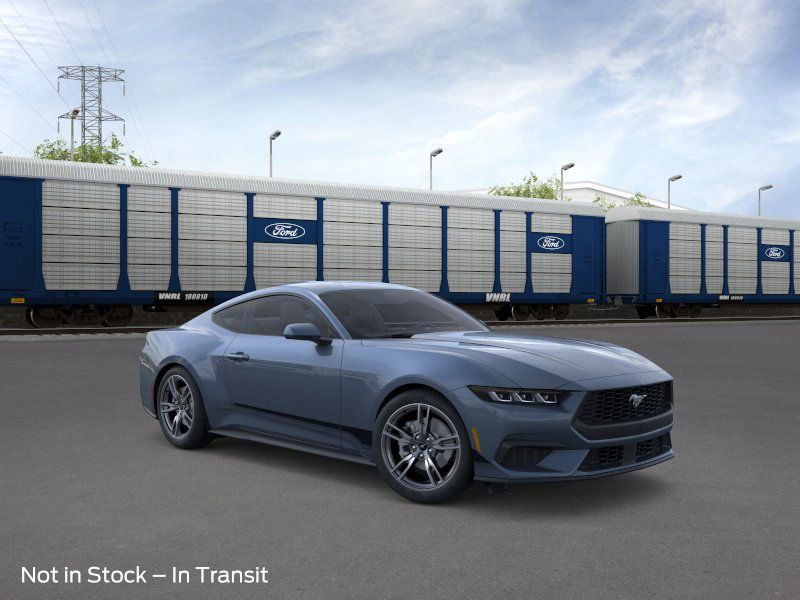 2025 Ford Mustang EcoBoost photo 4