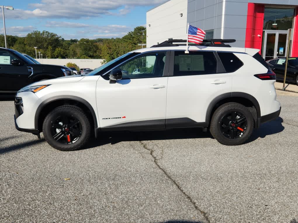 2026 Nissan Rogue AWD photo 4